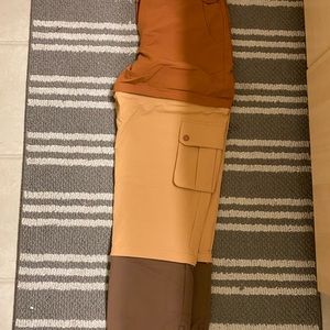 ***RESERVED*** Outdoor Voices Rectrek Zip Off Zion